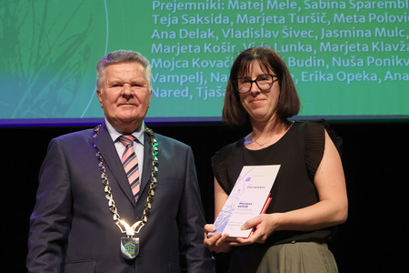 ZLATE PETICE 99v FOTO LJUBO VUKELIČ